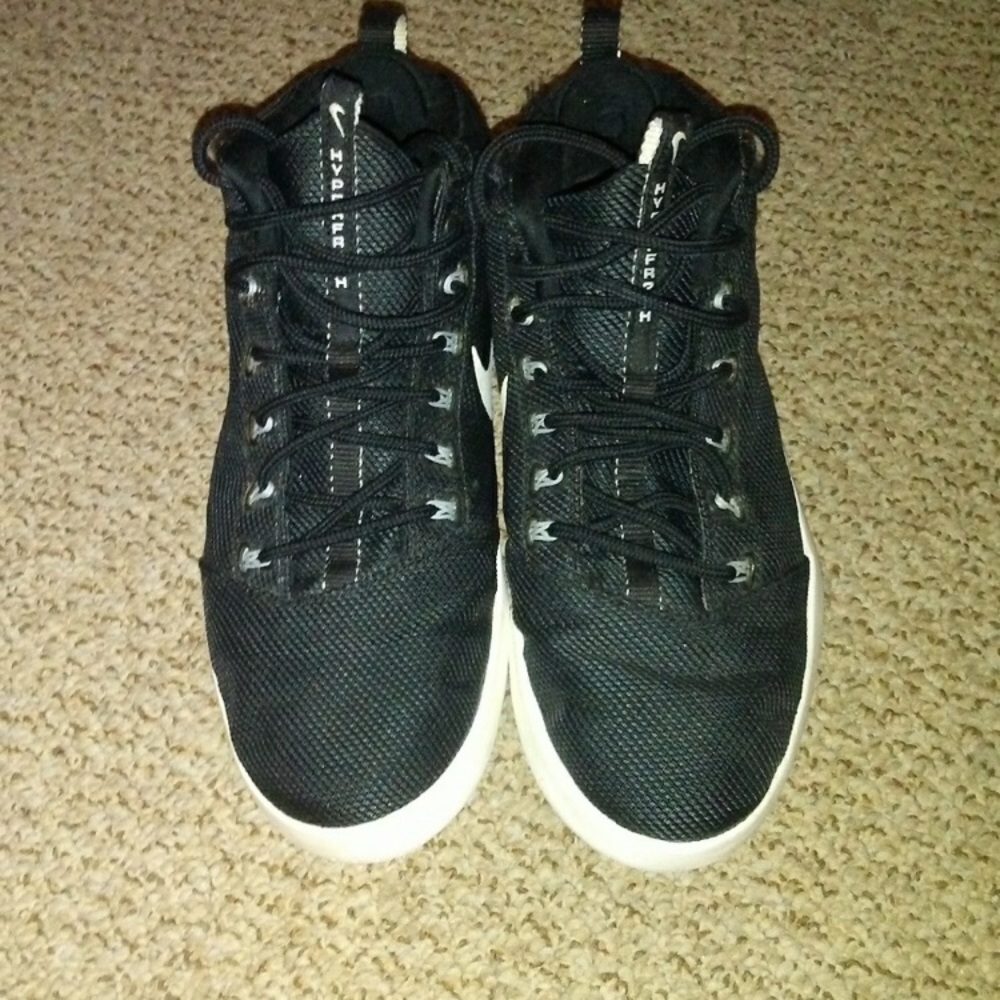 Nike hyperdunks - Picture 2 of 3